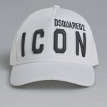 Casquette Dsquared2, visière rigide, fermoir réglable. Logo "Dsquared2 Icon" blanc brodé.