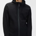Ce sweatshirt CP Company à capuche pour homme présente une fermeture zippée sur toute la longueur.