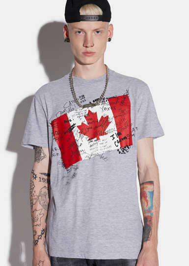 T-shirt Dsquared2 à col rond. Couleur unie avec imprimé "Canada" rouge et blanc, écritures noires, manches courtes.