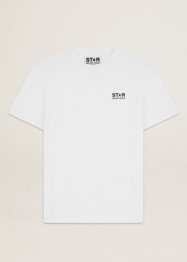 T-shirt caractérisé par une encolure ras-du-cou et une coupe regular, ce t-shirt blanc 100 % coton présente un logo sur le devant