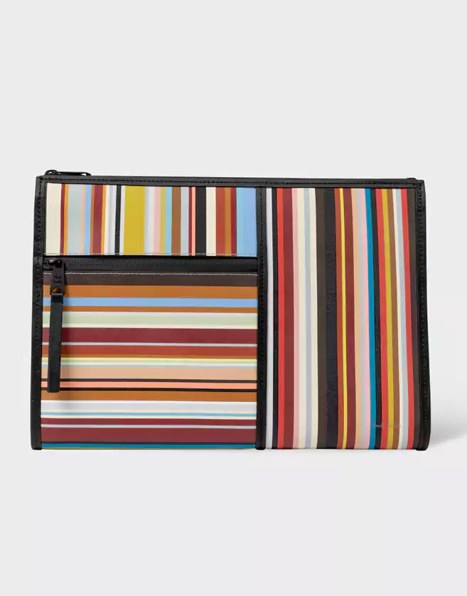 abriqué à partir de cuir de qualité supérieure, ce porte-documents aux couleurs vives est orné d'un motif"Signature Stripe"