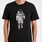 Confectionné en coton issu de l'agriculture biologique, ce t-shirt Paul Smith noir à col ras du cou présente un motif "Astronaut"