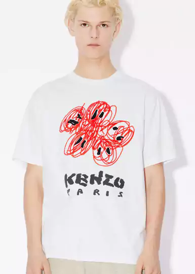 Ce t-shirt Kenzo avec son graphisme est réalisé dans une broderie en relief. Grâce à sa coupe classique, cette pièce est facile à porter.