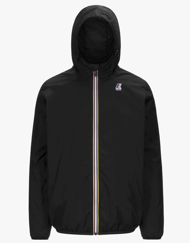 Cette veste K-way est fabriquée à partir d'un tissu micro ripstop 4.0 innovant, 100% recyclé, qui est encore plus résistant aux intempéries