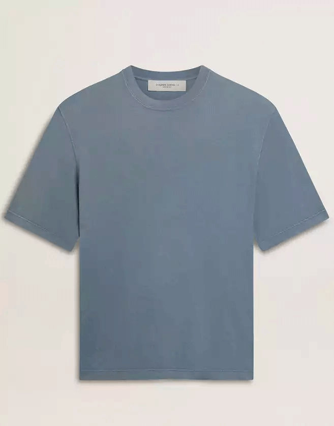 T-shirt Golden Goose à la coupe décontractée en coton bleu pastel se distingue par l’imprimé Golden inversé au dos.