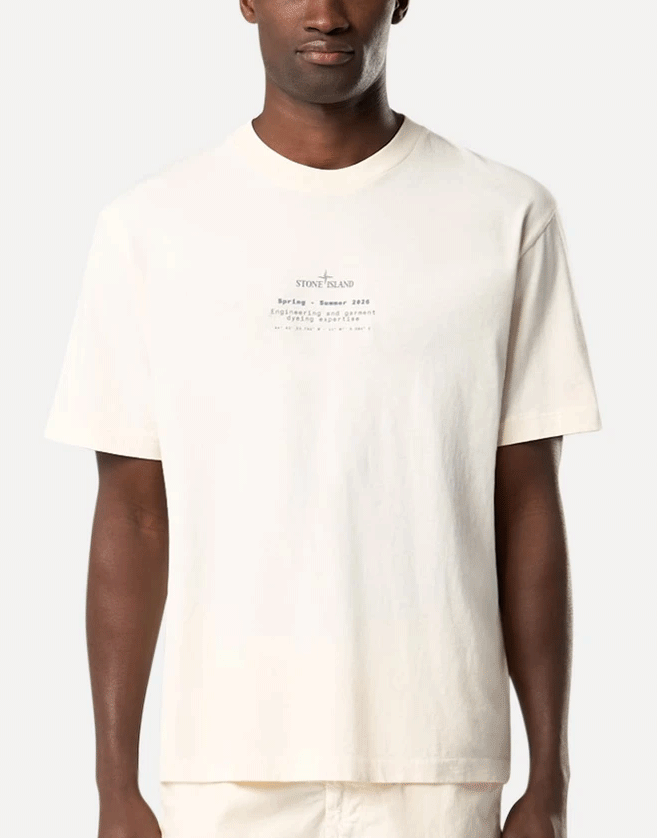 T-shirt Stone Island à manches courtes en jersey de coton bio, orné d’un logo et d’une sur la poitrine, ainsi que d’un grand motif Compass au dos